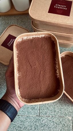 Classic Tiramisu 