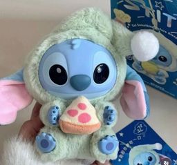 Stitch Edición Especial: Snacks & Pijamas