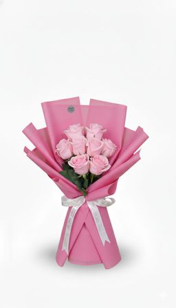 10pcs Classic Pink Roses in Luxury Pink Wrap