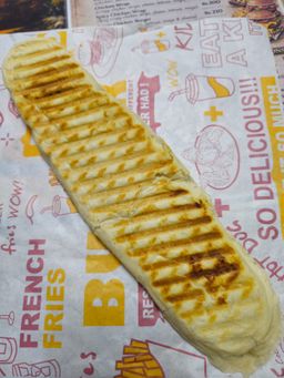 CHICKEN PANINI (chicken, basil, mozzarella, mayo