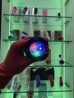 Plug anal vibratorio a control remoto con Luz RGB