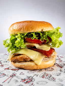 Hamburguesa Doble Mixta "Carne de Res y Pollo"