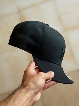 New Era 9Fifty - NY Yankees Basic Black on Black