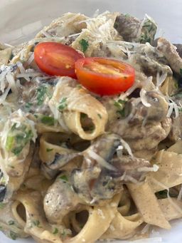 Pasta bœuf crème champignons