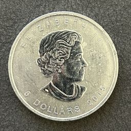 Red-Tailed Hawk 2015 – 1oz .9999 Silver Coin | Canada Birds of Prey