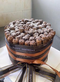 CHURRO CAKE 