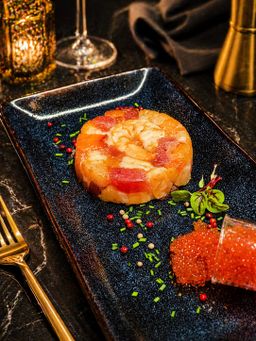 Specialitate „TRIO” din pește și creveți