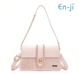 EN-JI Dalsa Shoulder Bag