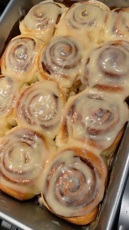 Cinnabons