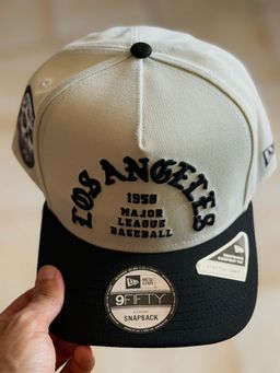 New Era 9Fifty A-Frame -  La Dodgers Skull Chrome Two Tone Edition