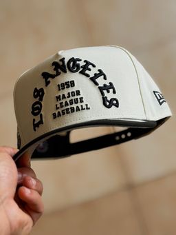 New Era 9Fifty A-Frame -  La Dodgers Skull Chrome Two Tone Edition