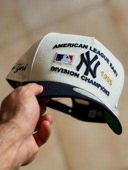 New Era 9Fifty A-Frame - NY AL East Division Champions 1996 Chrome Two Tone