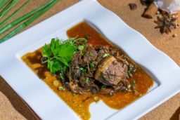 台湾梅菜扣肉 360g (2小包)