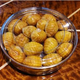 Pineapple Balls (in pineapple shapes)