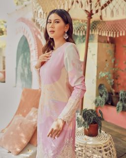 NIORA LACE KURUNG - PINK CREAM