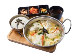Mandu Guk