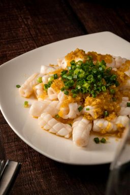 7th Mile ‘Golden Garlic’ Squid