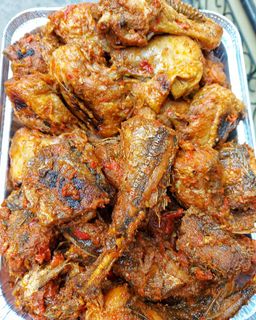 Peppered beef/chicken/goat meat