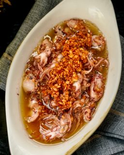 Chipirones al Ajillo