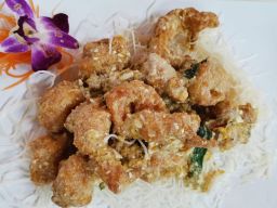 Salted Egg Prawn Balls 咸蛋虾球