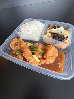 Customised Bento Set (Minimum order of 50 bento sets）