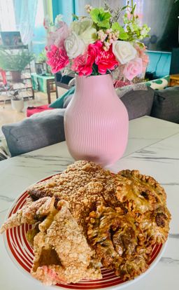 Ukilas Chicharon or chicharon bulaklak (if available)