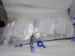 Paquete de tenedor con servilletas