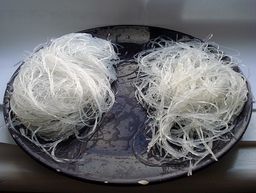 *Glass Noodle* 冬粉