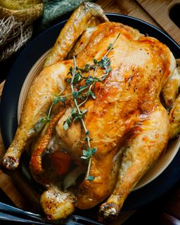 Pollo de Raza Francesca al Horno - 1.0-1.2kg 