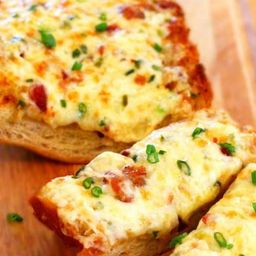 Cheesy Bacon & Chive Garlic Bread