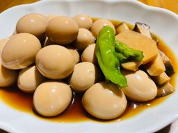 메추리알장조림 Braised quail eggs
