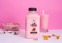 Refresh yoghurt strawberry🍓 