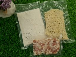 Carbonara Spaghetti with Bacon 