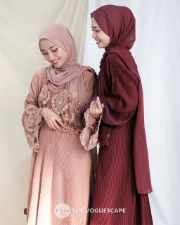 Pleated Abaya