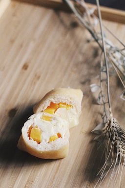 Peaches & Cream Cheese