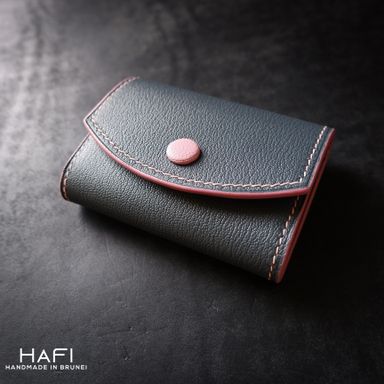 Key Case in grey x pink goatskin