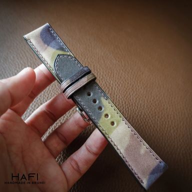 Apple Watch Strap in Camouflage leather 