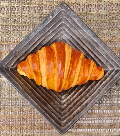 French butter croissant 