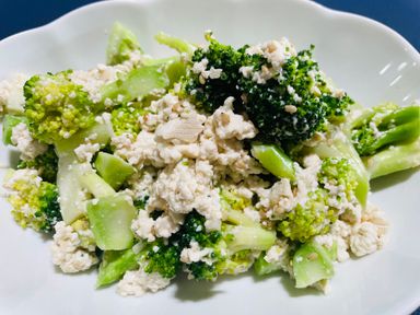 브로콜리 두부무침 Broccoli with mashed tofu