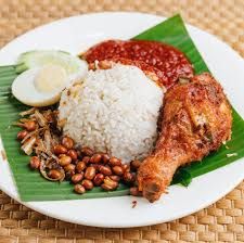 NASI LEMAK AYAM GORENG