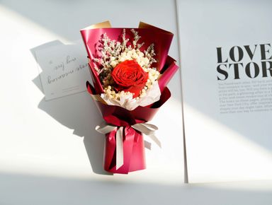 Mini Rose Bouquet (Red)