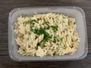 Fussili Pasta Carbonara with Chicken