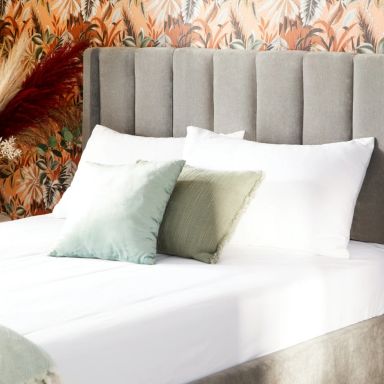 Sleigh Bed 