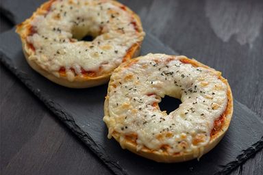 SoHo (Margherita Pizza Bagel)