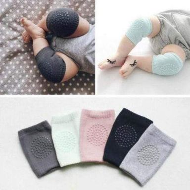 KIDS CRAWLING SOCKS