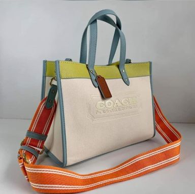 Field Tote 30