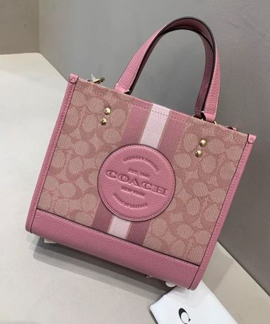 Dempsey Tote 22