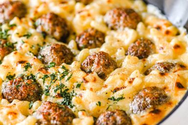 Mac & Cheese - meatball