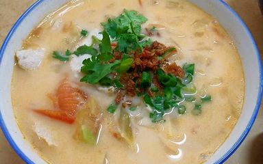 milky fish fillet soup 