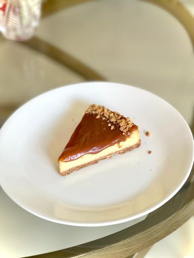 Salted Caramel Cheesecake Slice